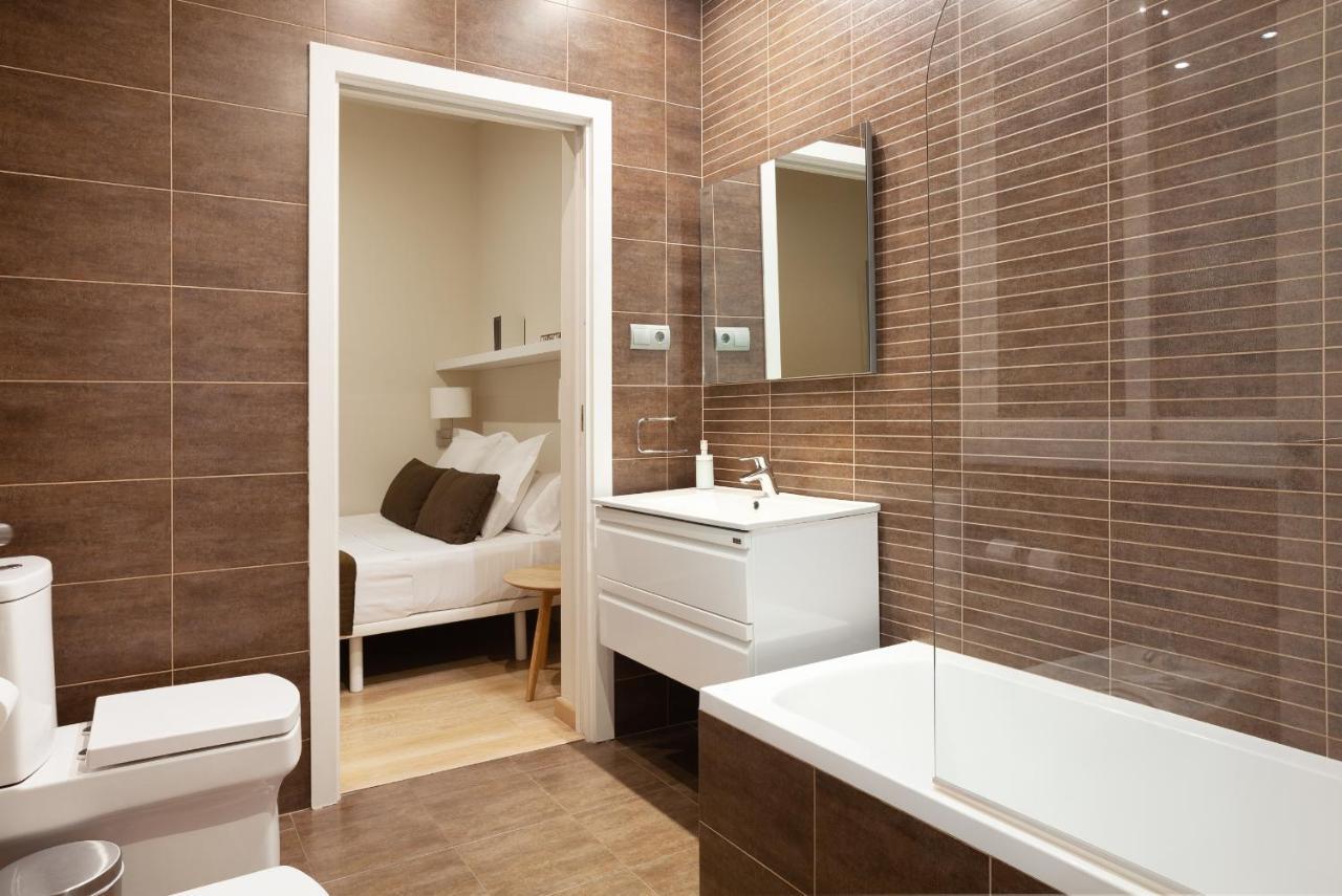 Easysleep Borne Apartment Barcelona Luaran gambar