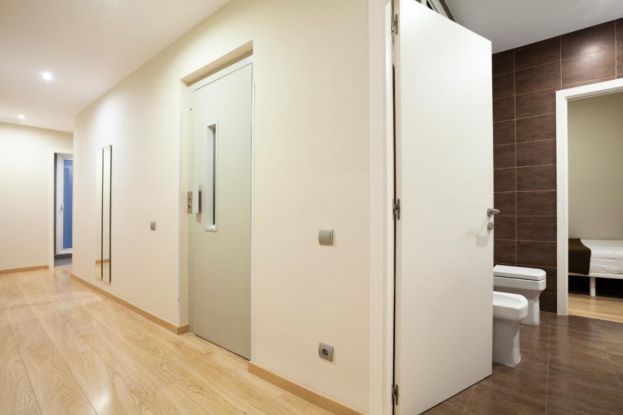 Easysleep Borne Apartment Barcelona Luaran gambar