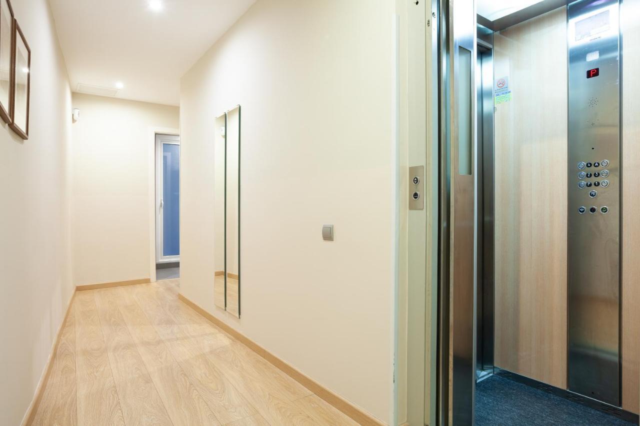 Easysleep Borne Apartment Barcelona Luaran gambar